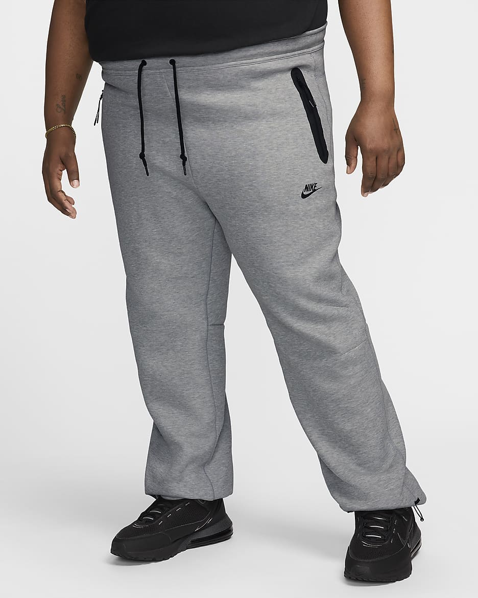 Pants de tejido Fleece con dobladillo abierto para hombre Nike Tech